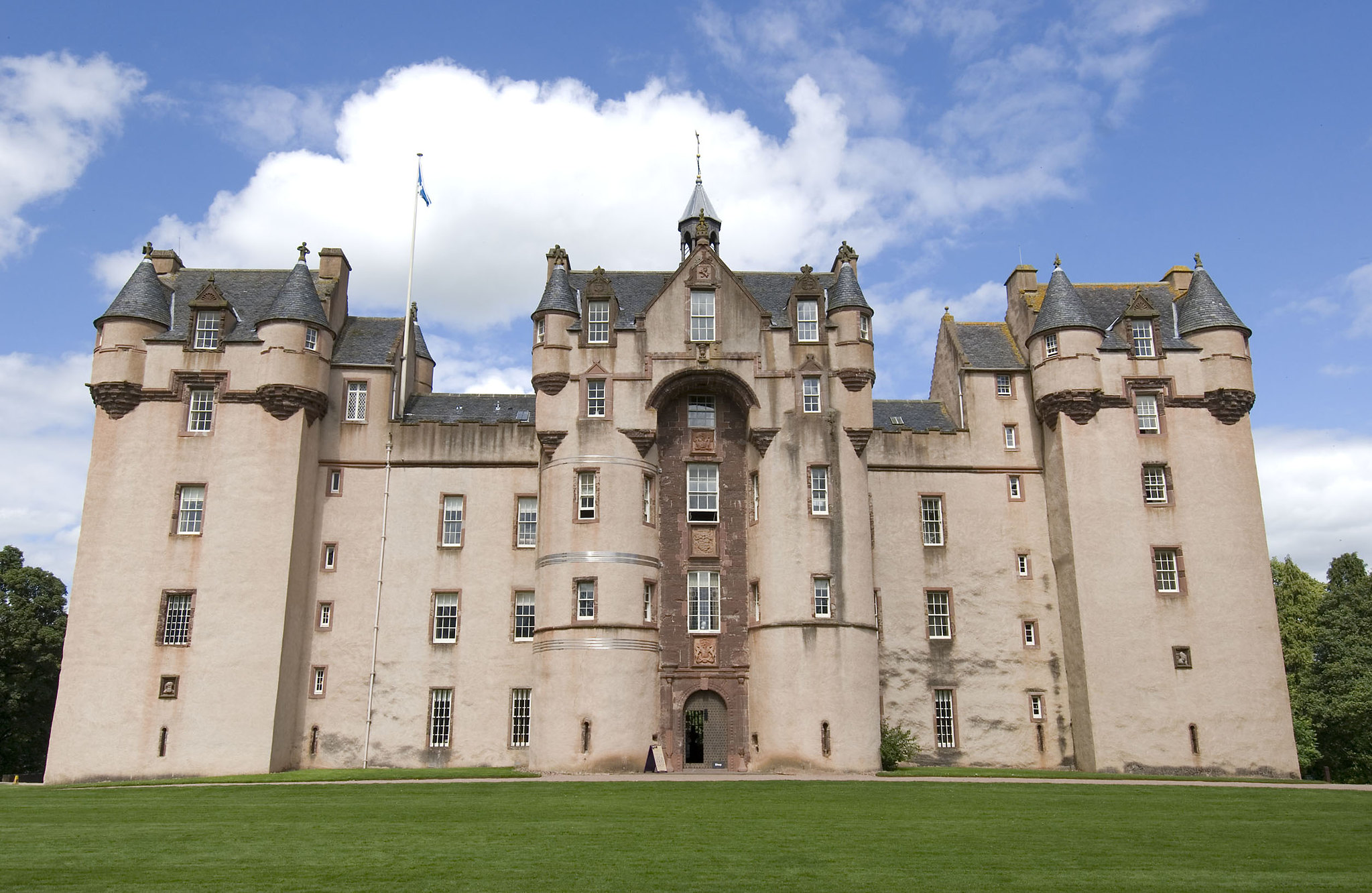 Photograph of Fyvie Castle, a large Scottish Baronial style castle.